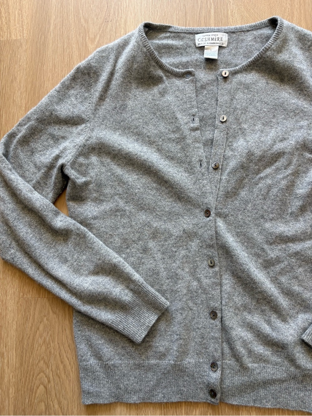 Sutton Studio 100% Cashmere Button Front Sweater - Picture 2 of 5